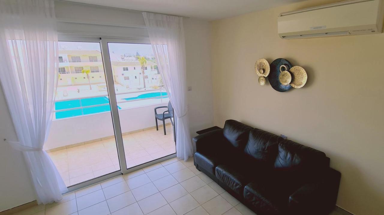 Nissi 3 Privileges Apt Айя-Напа Екстер'єр фото
