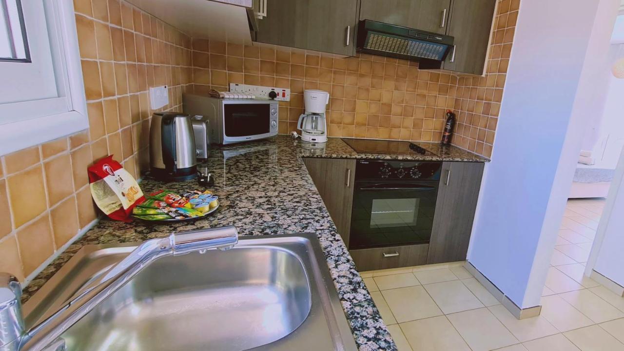 Nissi 3 Privileges Apt Айя-Напа Екстер'єр фото