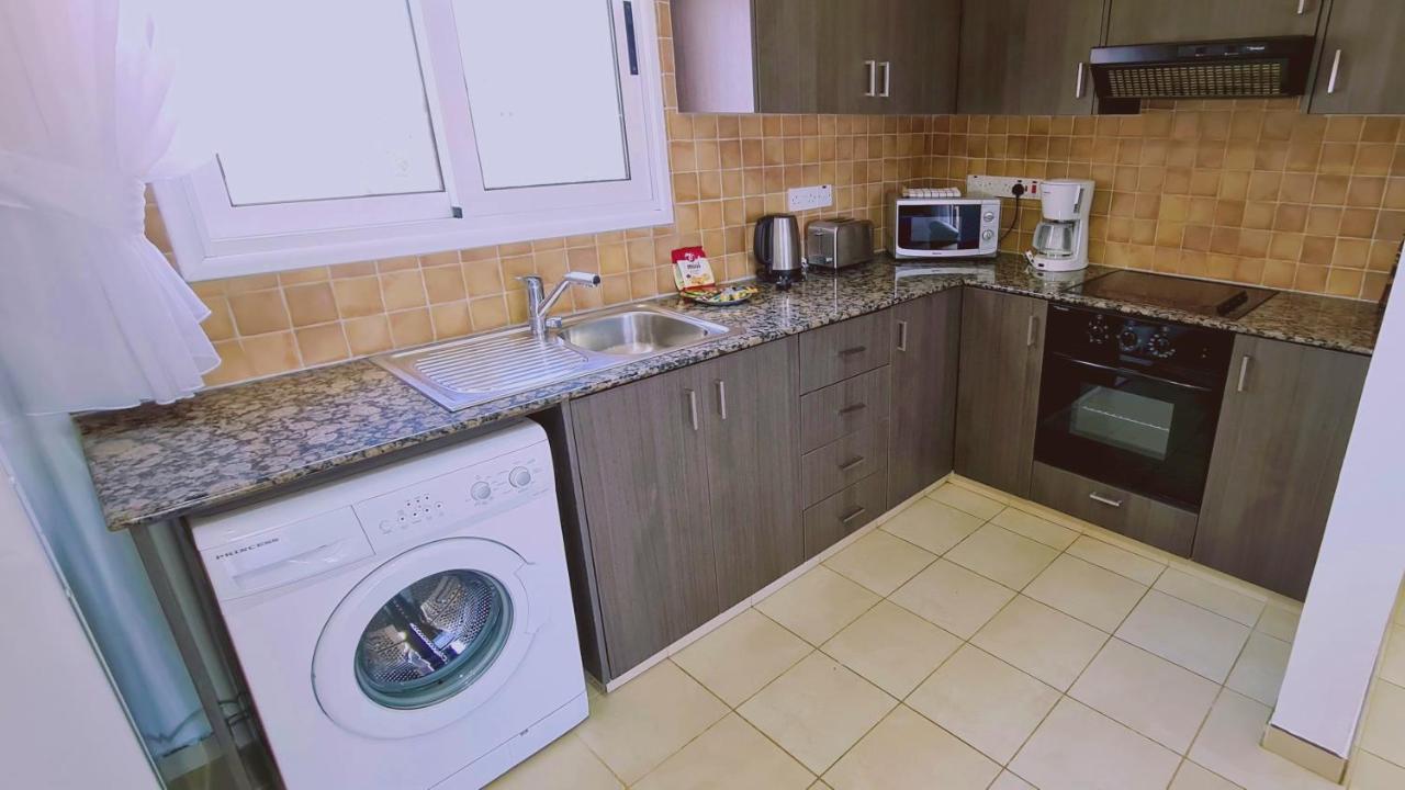 Nissi 3 Privileges Apt Айя-Напа Екстер'єр фото